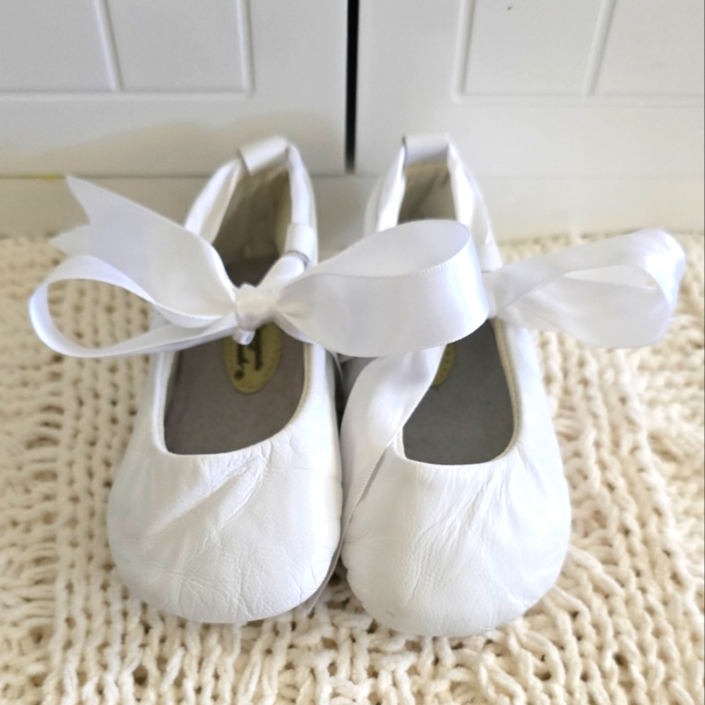Designers Touch Leather Bow Ballet Flat